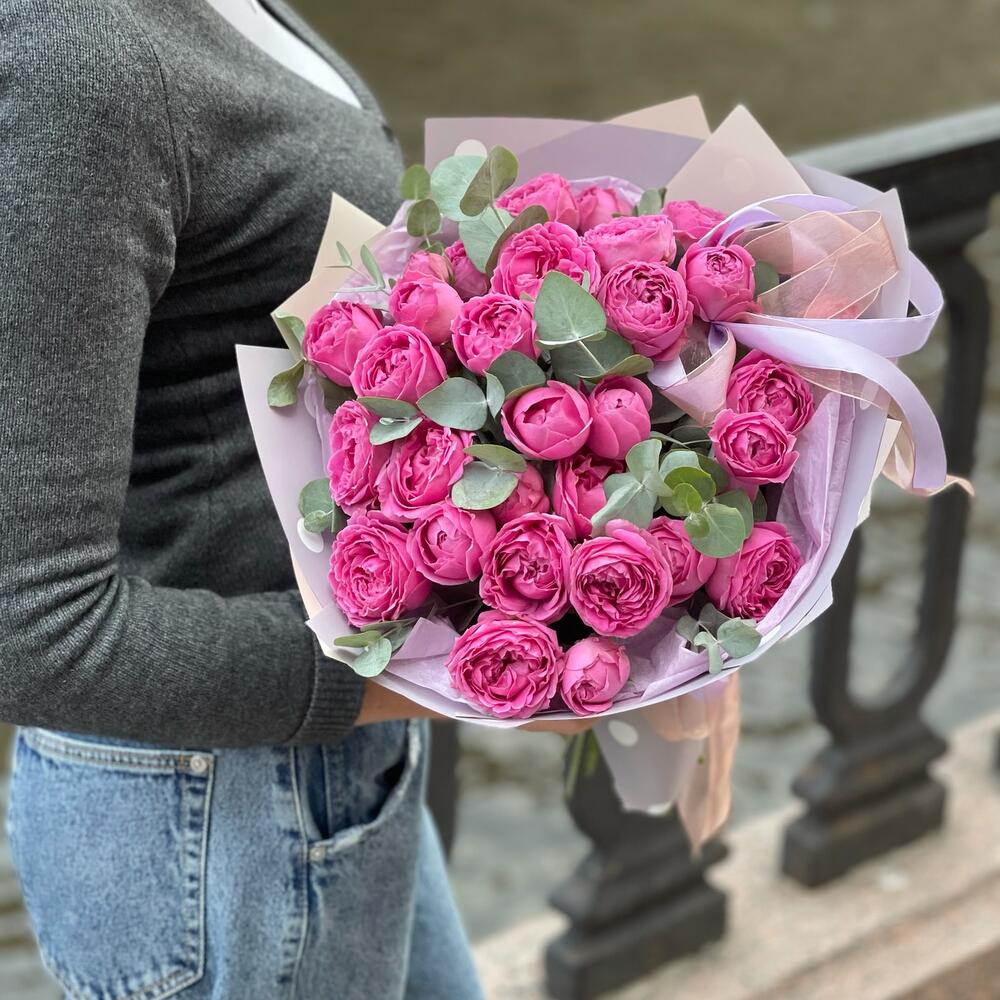 Букет из кустовых роз Misty Bubbles 