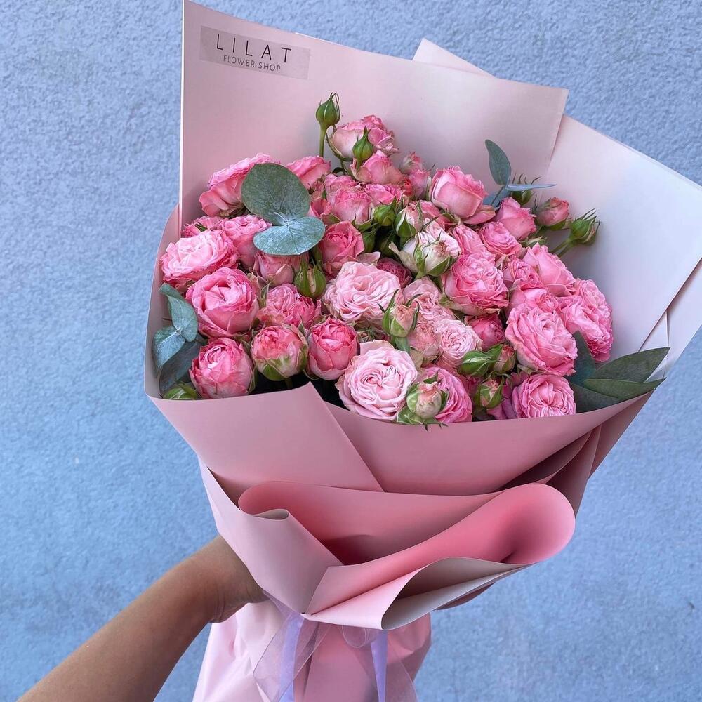 Мадлоба - Из пионовидных роз