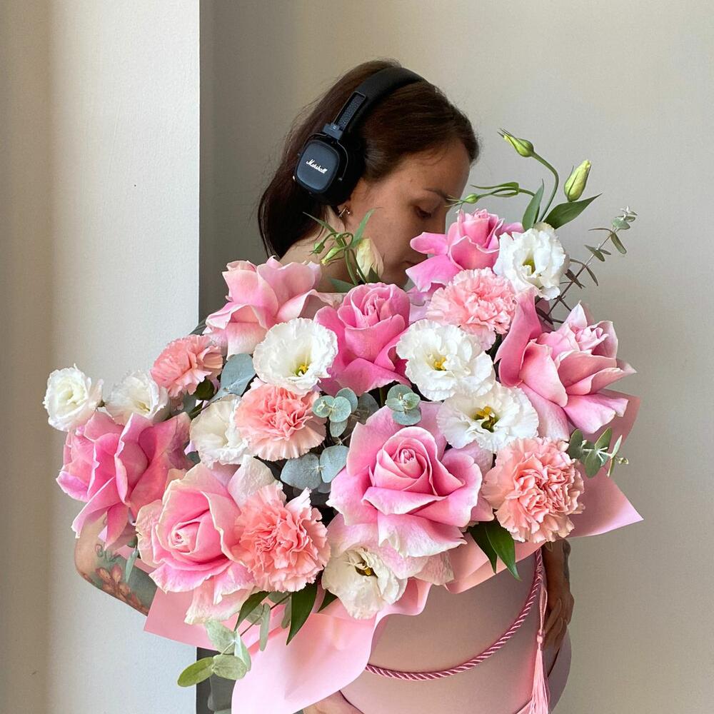 Микс из цветов нежных оттенков